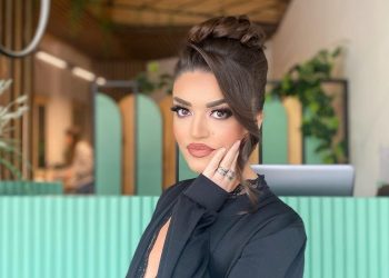 Këngëtarja Arlinda Dragaj, vjen me një super cover të ri “Ja fala” (video)