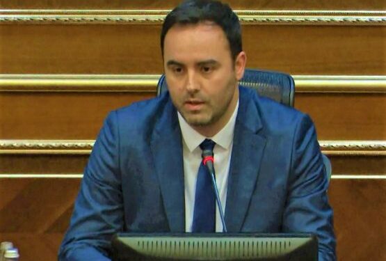 Konjufca e “godet VV-në”:Kjo legjislaturë se meriton të vazhdojë
