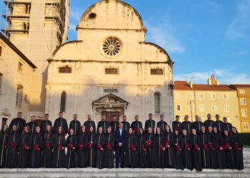 Universiteti “Haxhi Zeka” futet në histori duke e zënë vendin e tretë në Zadar të Kroacisë (Video)