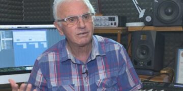 Çfarë thotë krijuesi i hitit të përjetshëm “Mora fjalë”