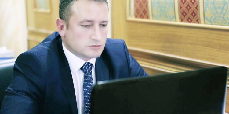 Familja e ish-truprojës së Thaçit: Djali jonë mund të jetë vrarë në Shkup