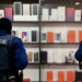 Policia sekuestruar mbi 118 telefona në disa lokale në Prishtinë