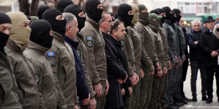 Sveçla, i kërcënon policët e dolën në protestë: Kush e përdorë situatën për të zbehur angazhimet do të dështojë