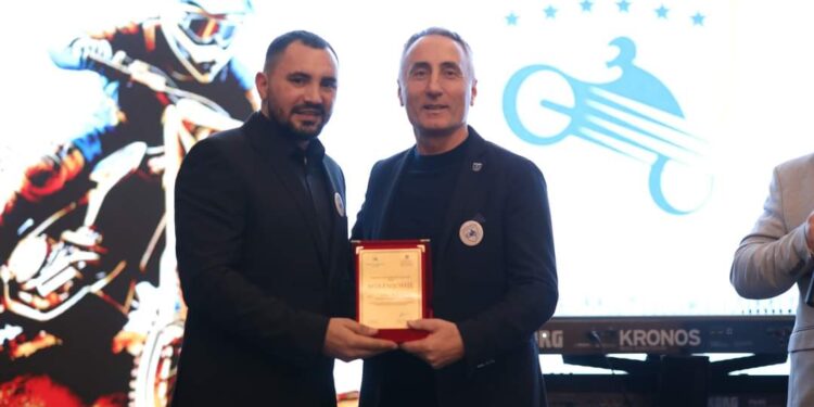 Federata e Motoçiklizmit e Kosovës, ndanë çmime për sportistët e vitit 2023
