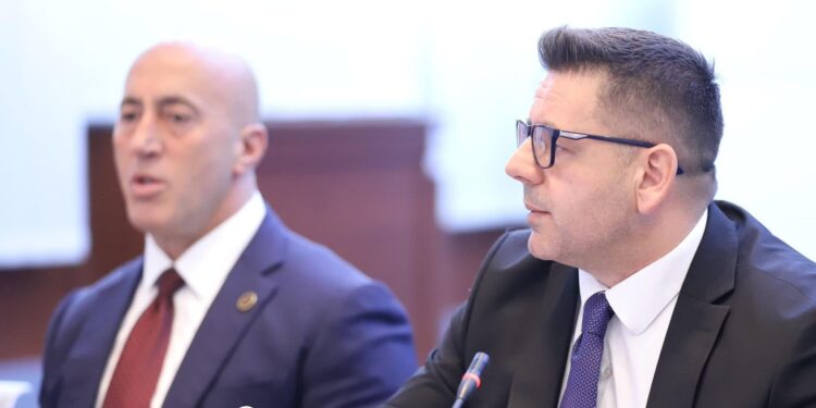 Bekë Berisha: VV-ja një përzierje e gullashit të dështuarve, LDK-ja për gjynah, PDK-ja në mjegull