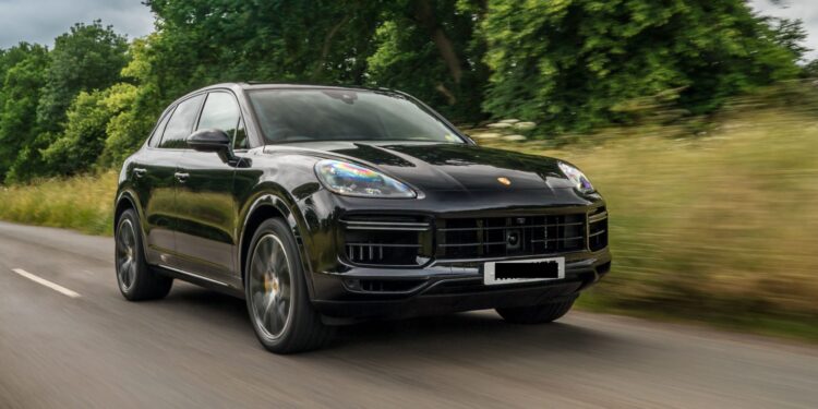 “Djali i një politikani të fuqishëm ia shkeli prindin me Porsche dhe se ka mbajtur as 1 orë burg”