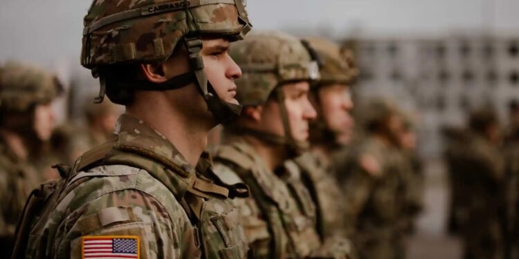 Amerika i  dislokon “mijëra” trupa në Lindjen e Mesme