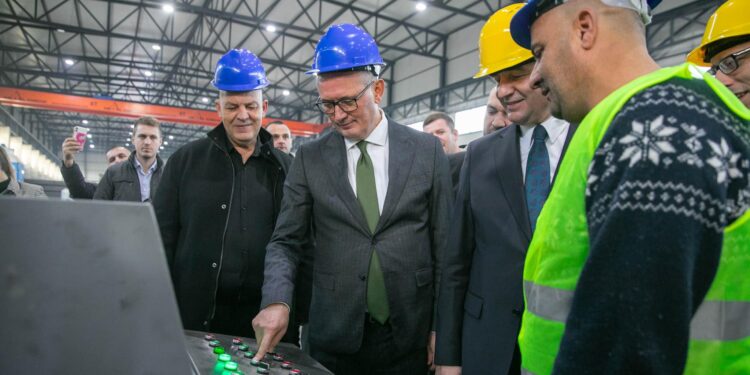 Hapet fabrika e re e “Metal Kosova”, Agim Aliu e pruron investimin mbi 10 milionë euro