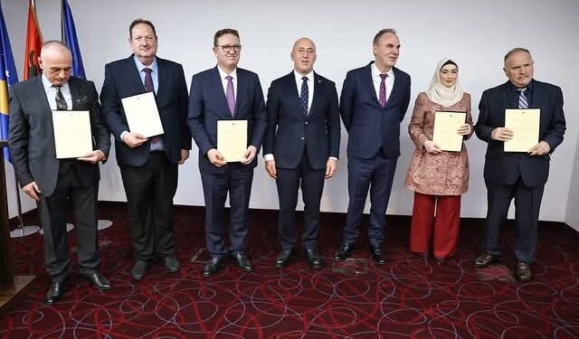 Keta jan 5 kandidat për deputet nga Forumit Intelektual Europa 2030