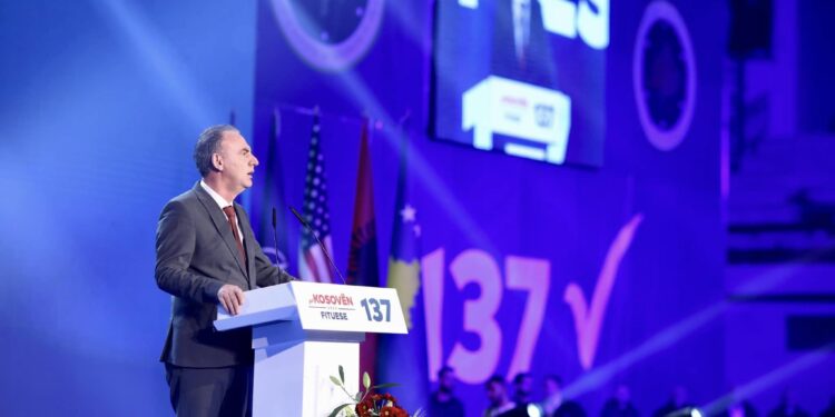 Fatmir Limaj:Tubimi i madh në Gjakovë e konfirmon fitoren e vlerave