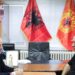Elmi Reçica e viziton Organizatën e Veteranëve të UÇK-së në Gjilan: Ti ruajmë vlerat e luftë