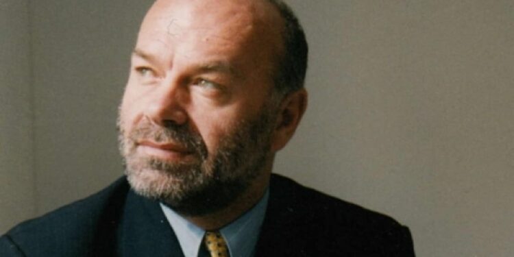 Sot 22-vjet nga vrasja e kolonel Tahir Zemajt