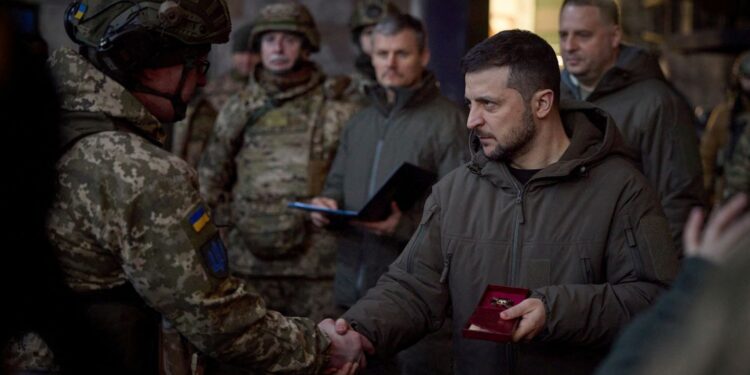 Zelensky: Pa mbështetjen e Amerikës, Ukraina ka pak gjasa të mbijetojë