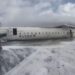 Incident i rrallë në Toronto: Aeroplani rrotullohet me 4 rrotat përpjetë