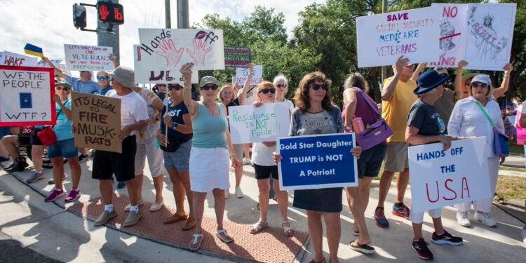 Në SHBA, protesta masive kundër Trump e Musk