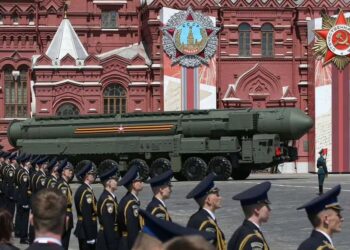 Rusia e kërcënon Anglinë me “Luftë të 3-të Botërore”