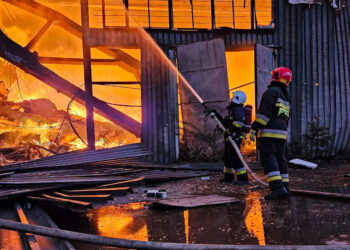 Ukraina e fillon sulmin e madh me dronë drejt Moskës