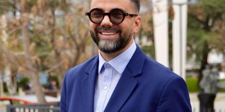 Behrami e quan frikacak Kurtin: Nëse keni dyshu deri më sot, tashmë e keni të qartë