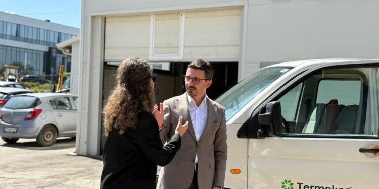 Lajm i mirë: Termokos e dhuron një kamionetë për Prishtinën e gjelbërt