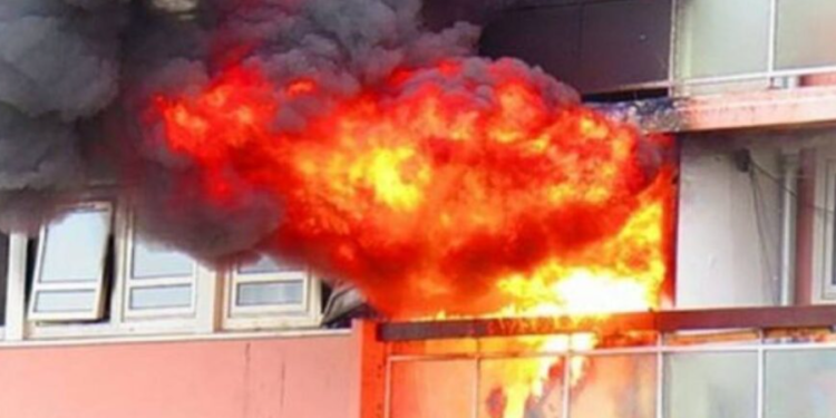 Dy të lënduar na një shpërthim i fuqishëm në Fier