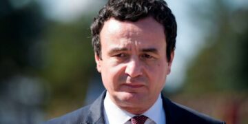 Kurti pyetet se a do të shkoj në takim te Presidentja?