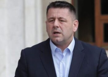 Bekë Berisha: Cep më cep, deri në pecin e fundit