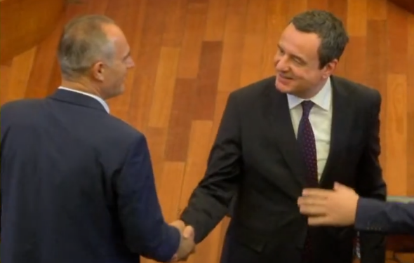 Ekskluzive: Nahit Hasani nga PDK në negociata me VV-në për qeverie të përbashkët