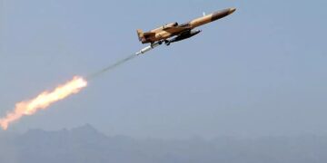 Irani i nisë mbi 100 dronë me cak sulmi Izraelin