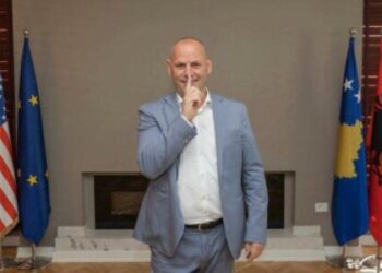 Reagon sërish Lladrovci: Shuuut, i munda, dhe do ti mundi sërish, vazhdojmë +4