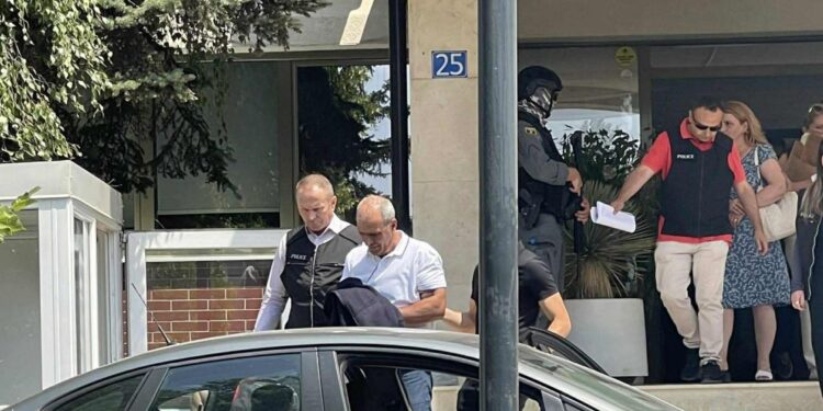 Prokuroria jep detaje për disa të arrestuar për keqpërdorim të pronës publike