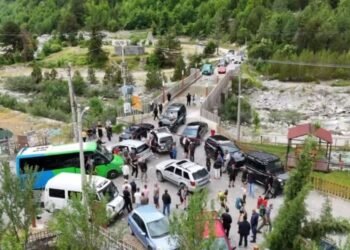 Tensionet në Theth, banorët: Nuk e lëshoj tokën pa gjak, do ndërtoj sërish