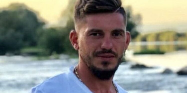 Vdes në moshë të re djali i veteranit të UÇK-së, Rasim Zenunit