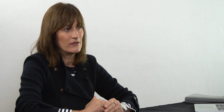 Tromp: Drejtësia e vonuar është drejtësi e mohuar: Pritja e gjatë e Kosovës për drejtësi