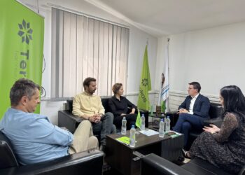 Osmani e pret në takim kandidaten për kryetare të Prishtinës, Besa Shahini