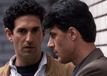 Ish-ndihmës Sekretari amerikan i Shtetit, James Rubin sot e mbronë UÇK-në në Hagë