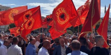 Sot protestohet në Hagë në kundër Gjykatës Speciale