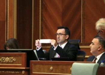 Pavarësisht masës së Kushtetueses, Vetëvendosje do ta dërgoj mandatarin për qeveri