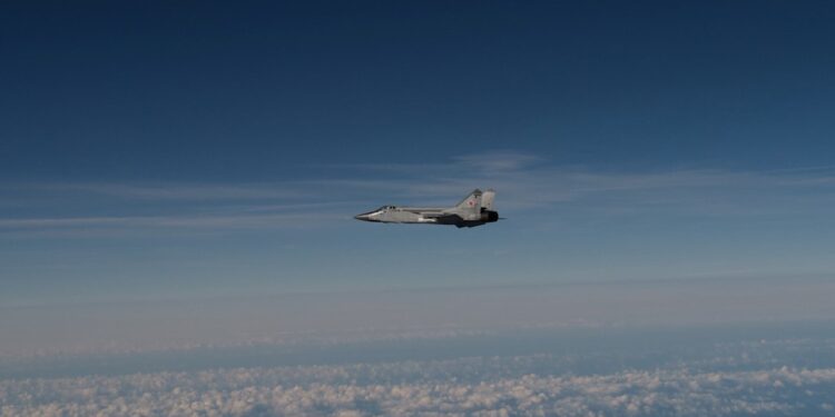 Avionët rusë në qiellin e NATO-s, çfarë paralajmëron Costa