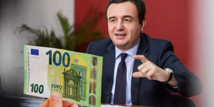 “Skemë e korrupsionit”, “blerje votash” – kritikohet ashpër ndarjen e 100 eurove për studentët