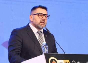 “Motrën asistente, vetë si i Nismës, vjedh me LDK-në, a në Lipjan me PDK-në”, për kënd po flet Beka?