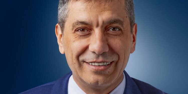 Pse Izet Mexhiti do të fitojë Çairin më 19 tetor?