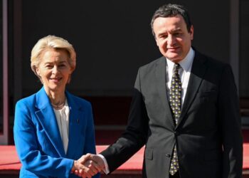 Von der Leyen nuk e takon Kurtin në qeveri