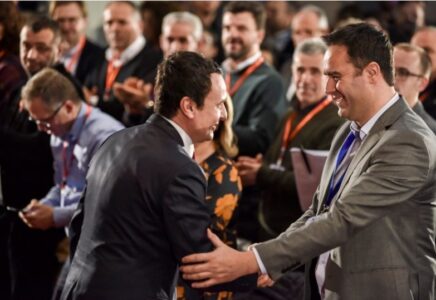 Kurti, largohe nga pozita e kryeministrit – Konjufca kryeministër i përkohshëm?