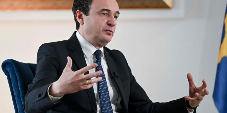 Smajlaj ngre alarmin: Albini, po kërkon pushtet apsolut dhe po e rrezikon stabilitetin politik