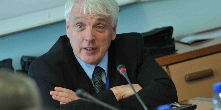 Shea: Qeveria e Kurtit duhet të rifitojë besimin e SHBA-së dhe aleatëve evropianë