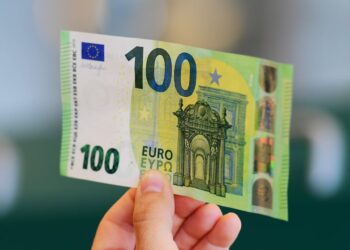 Hapet aplikimi për studentë për shtesat prej 100 eurosh