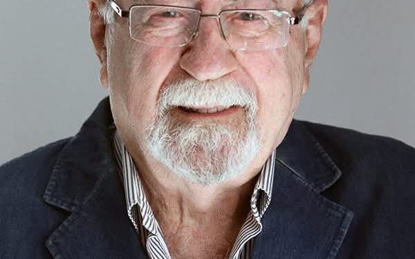 Ka ndërruar jetë gazetari Izraelit qe lindi në Prizren, Raul Teitelbaum